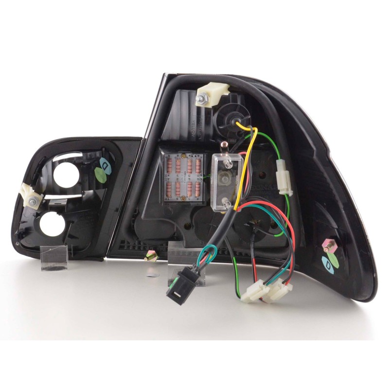 Feux arrière à LED BMW Série 3 berline type E46 01-05 chrome