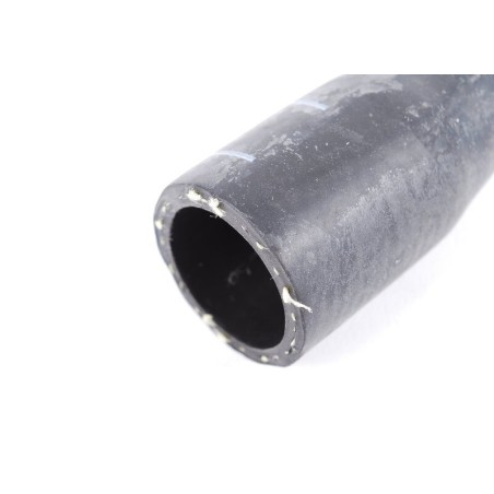 Tuyau de liquide de refroidissement - Pièces d'origine VW/Audi 06B121057A Tuyau de liquide de refroidissement - Pièces d'origine VW/Audi 06B121057A