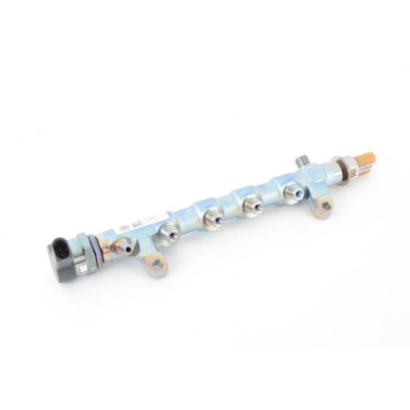 Rampe d'injection de carburant - Pièces d'origine VW/Audi 03L130089J