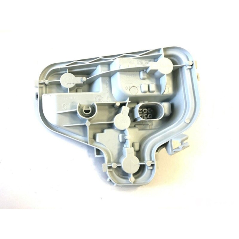 Platine support d'ampoule de feu arrière droit Porte 2 coté passager RHD - Pièces d'origine Audi 8P0945258