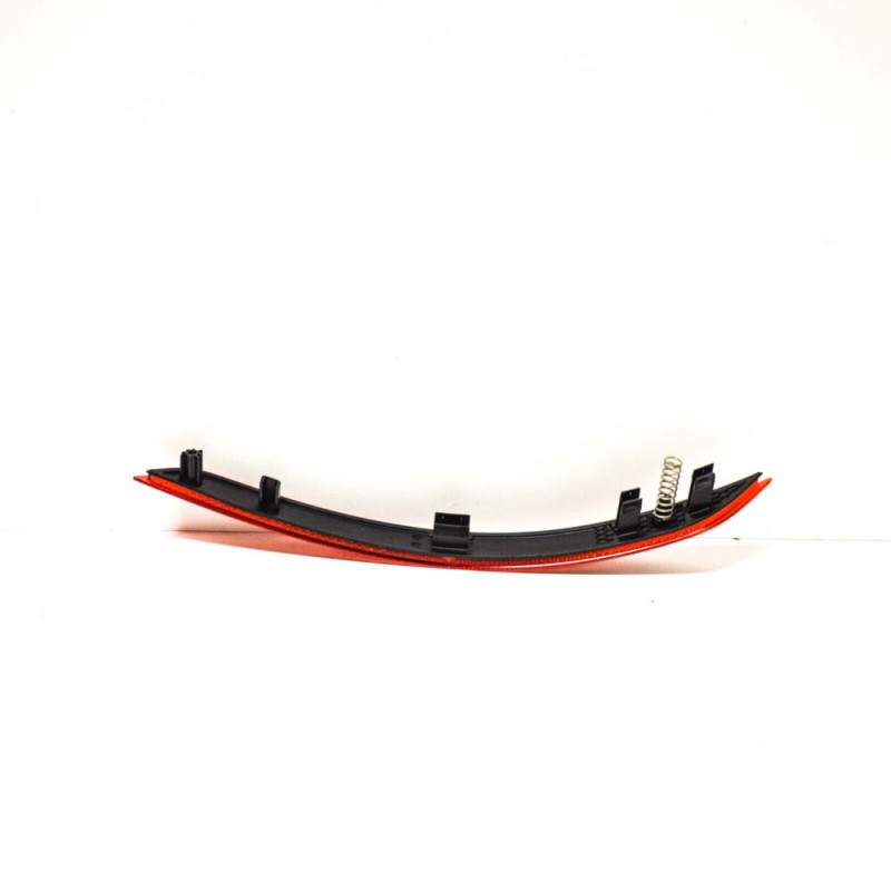 Réflecteur arrière droit coté passager de pare-chocs Allroad - Pièces d'origine Audi 8W9945106A