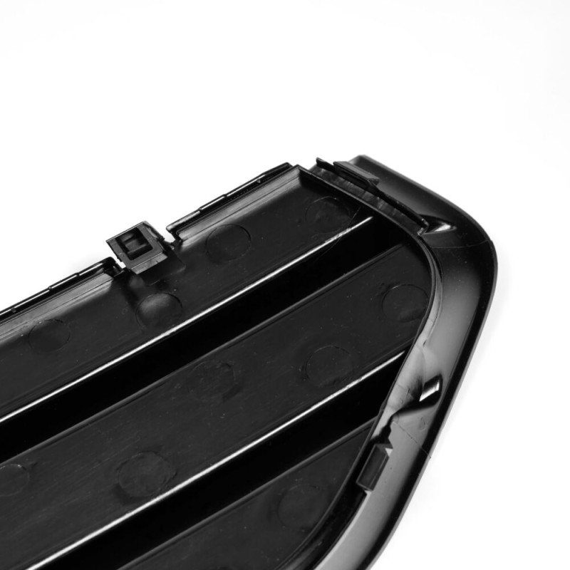 Grille de phare antibrouillard gauche pour pare-chocs coté conducteur - Pièces d'origine Audi 8K0807681J01C