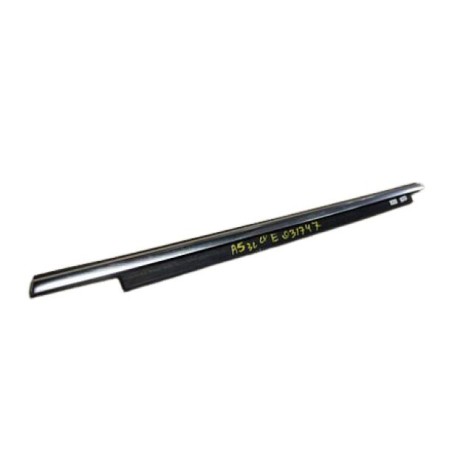 Moulure de fenêtre latérale arrière chromée de porte gauche coté conducteur - Pièces d'origine Audi 8T8853763F2ZZ Moulure de fenêtre latérale arrière chromée de porte gauche coté conducteur - Pièces d'origine Audi 8T8853763F2ZZ