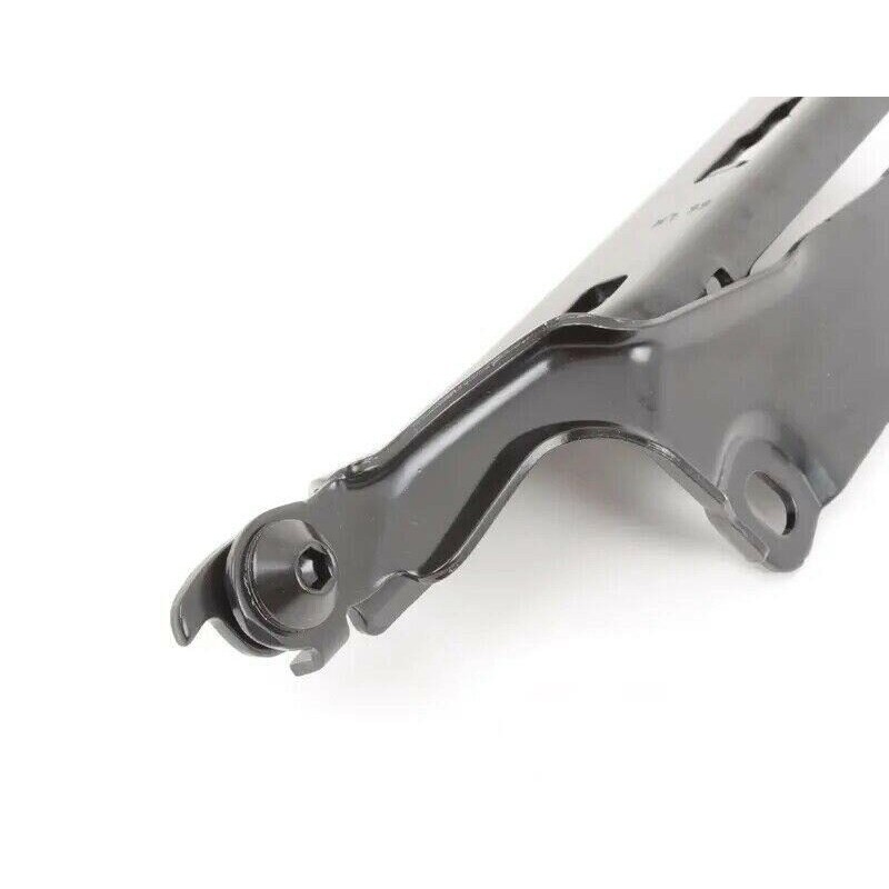 Charnière de capot avant gauche coté conducteur - Pièces d'origine Audi 8V0823301G