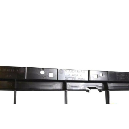 Grille noire inférieure centrale de pare-chocs avant - Pièces d'origine Audi 80A807647C9B9 Grille noire inférieure centrale de pare-chocs avant - Pièces d'origine Audi 80A807647C9B9