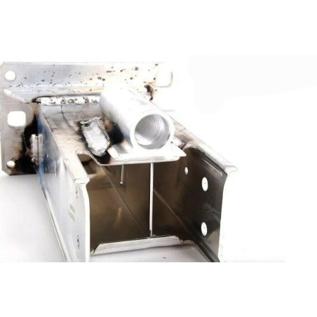 Support de renforcement de barre de choc de pare-chocs avant droit coté passager - Pièces d'origine Audi 8R0807134B Support de renforcement de barre de choc de pare-chocs avant droit coté passager - Pièces d'origine Audi 8R0807134B