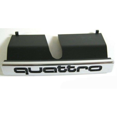 Calandre avant centrale avec badge Quattro - Pièces d'origine Audi 8J08537362ZZ Calandre avant centrale avec badge Quattro - Pièces d'origine Audi 8J08537362ZZ