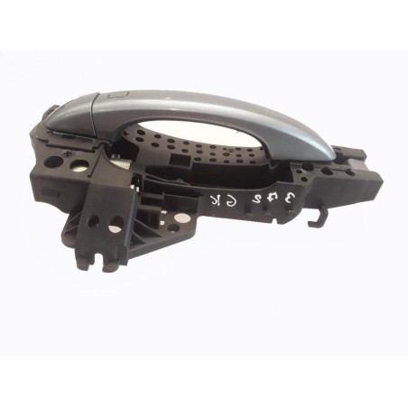 Ensemble de supports de poignée extérieure de porte avant - Pièces d'origine Audi 8T0837886B/8T0837885B Ensemble de supports de poignée extérieure de porte avant - Pièces d'origine Audi 8T0837886B/8T0837885B