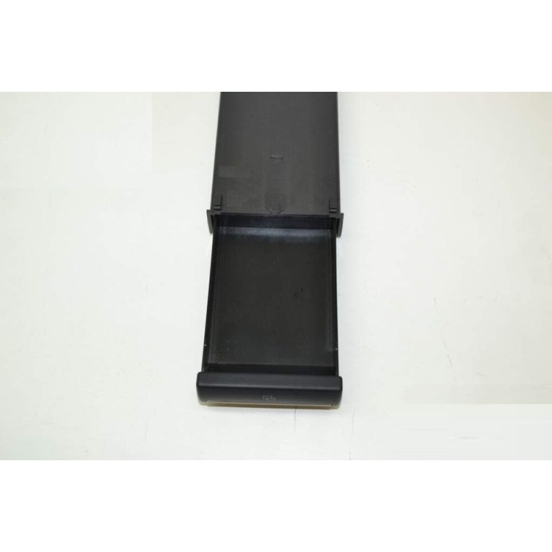 Compartiment de rangement avant à rabat - Pièces d'origine Audi 8P0941561G5PR