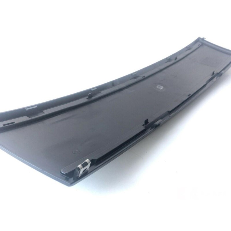 Suppression de la plaque d'immatriculation du pare-chocs avant en noir - Pièces d'origine Audi 4F0807285BL3FZ.