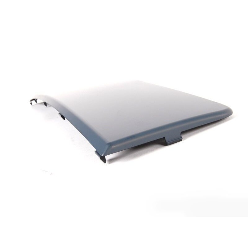 Suppression de la plaque d'immatriculation du pare-chocs avant - Pièces d'origine Audi 8N0807285GRU, apprêtées.