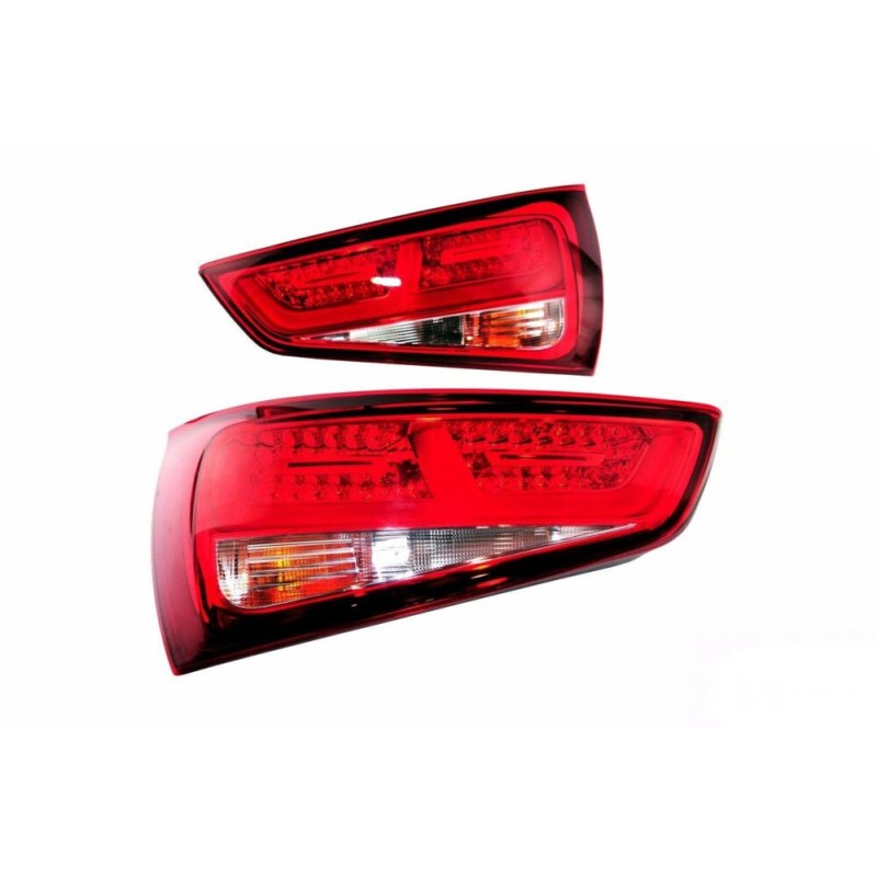 Feux arrière teintés en noir avec verre clair et éclairage rouge Euro - Pièces d'origine Audi 8X0052101A/8X0052102A.