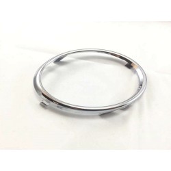 Pare-chocs avant, feu antibrouillard, grille droite coté passager + chrome - Pièces d'origine Audi 8T0807682D01C/8T08531022ZZ.