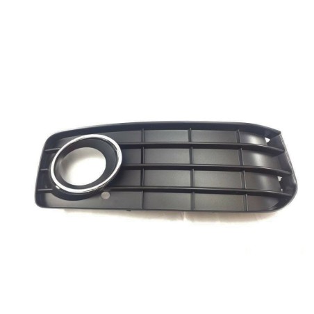 Pare-chocs avant, feu antibrouillard, grille droite coté passager + chrome - Pièces d'origine Audi 8T0807682D01C/8T08531022ZZ. Pare-chocs avant, feu antibrouillard, grille droite coté passager + chrome - Pièces d'origine Audi 8T0807682D01C/8T08531022ZZ.