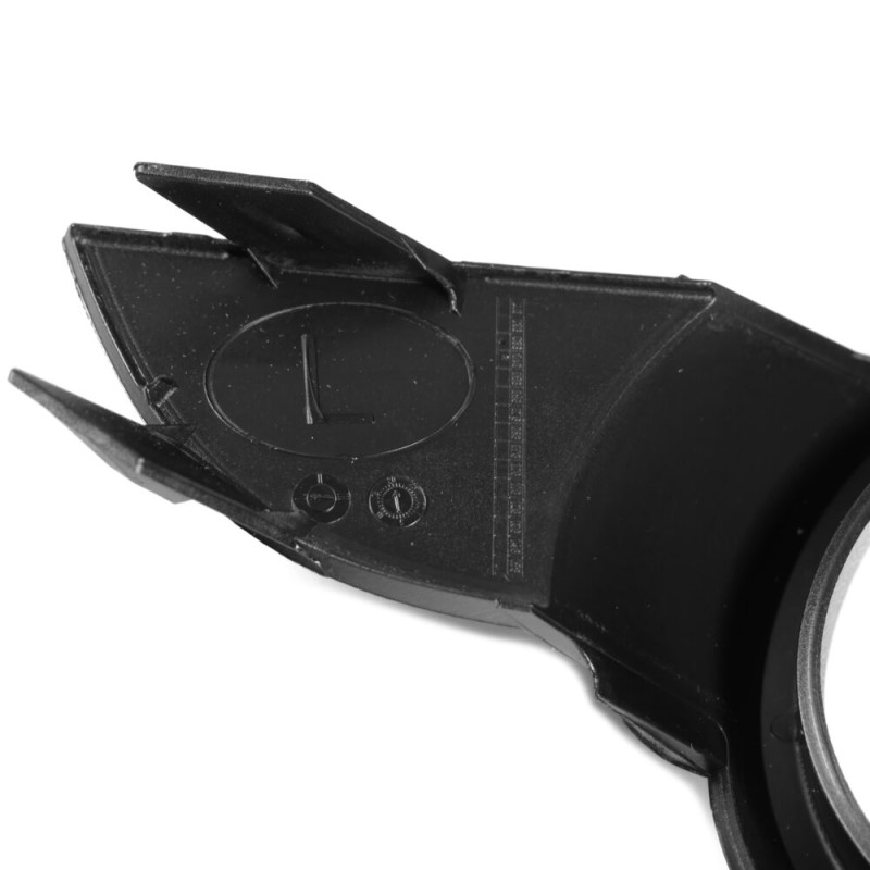 Entourage de phare antibrouillard de la grille de pare-chocs gauche coté conducteur - Pièces d'origine Audi 4L0807489.