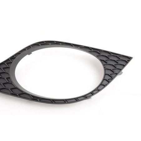 Insert de diffuseur de pare-chocs arrière avec grille de garniture - Pièces d'origine Audi 8T08074213FZ Insert de diffuseur de pare-chocs arrière avec grille de garniture - Pièces d'origine Audi 8T08074213FZ