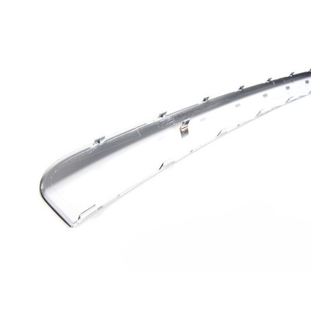 Moulure de bande de pare-chocs arrière en aluminium - Pièces d'origine Audi 8E58074433Q7 Moulure de bande de pare-chocs arrière en aluminium - Pièces d'origine Audi 8E58074433Q7