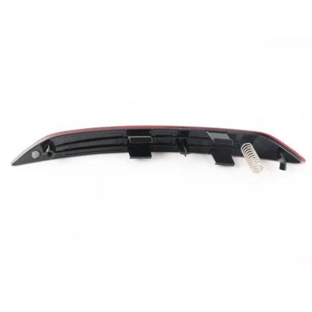 Réflecteur de pare-chocs arrière droit coté passager - Pièces d'origine Audi 8W6945106B Réflecteur de pare-chocs arrière droit coté passager - Pièces d'origine Audi 8W6945106B