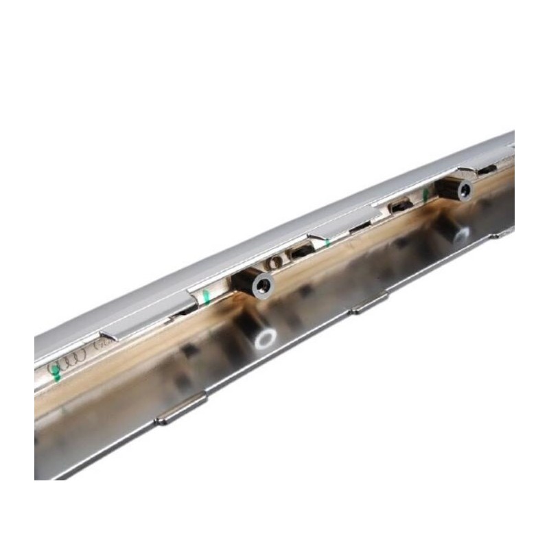 Insert de bande de garniture de diffuseur arrière en aluminium - Pièces d'origine Audi 4G08077913Q7