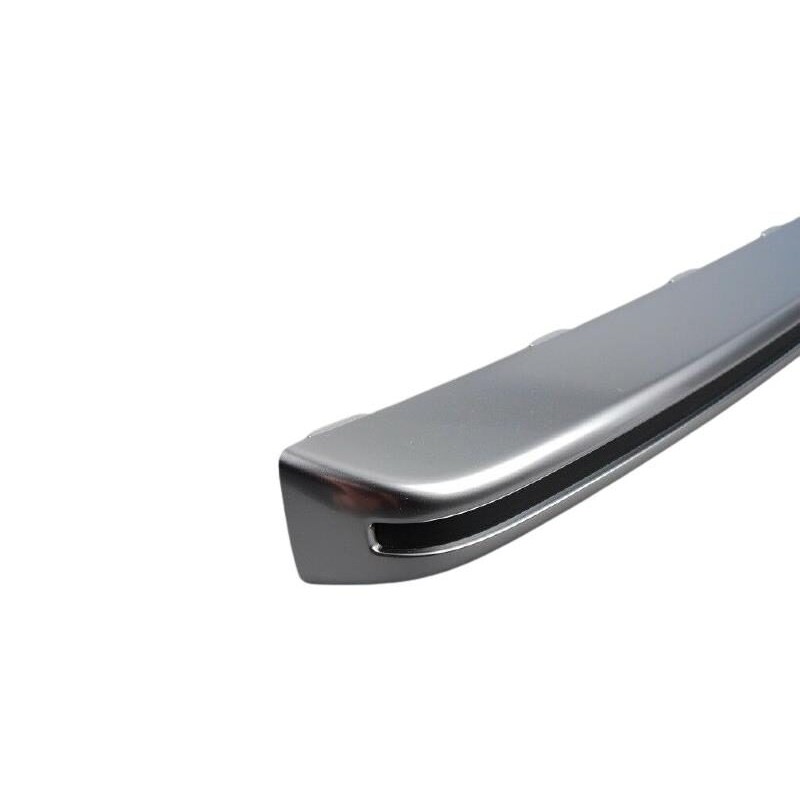 Insert de bande de garniture de diffuseur arrière en aluminium - Pièces d'origine Audi 4G08077913Q7