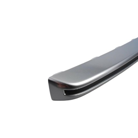 Insert de bande de garniture de diffuseur arrière en aluminium - Pièces d'origine Audi 4G08077913Q7 Insert de bande de garniture de diffuseur arrière en aluminium - Pièces d'origine Audi 4G08077913Q7