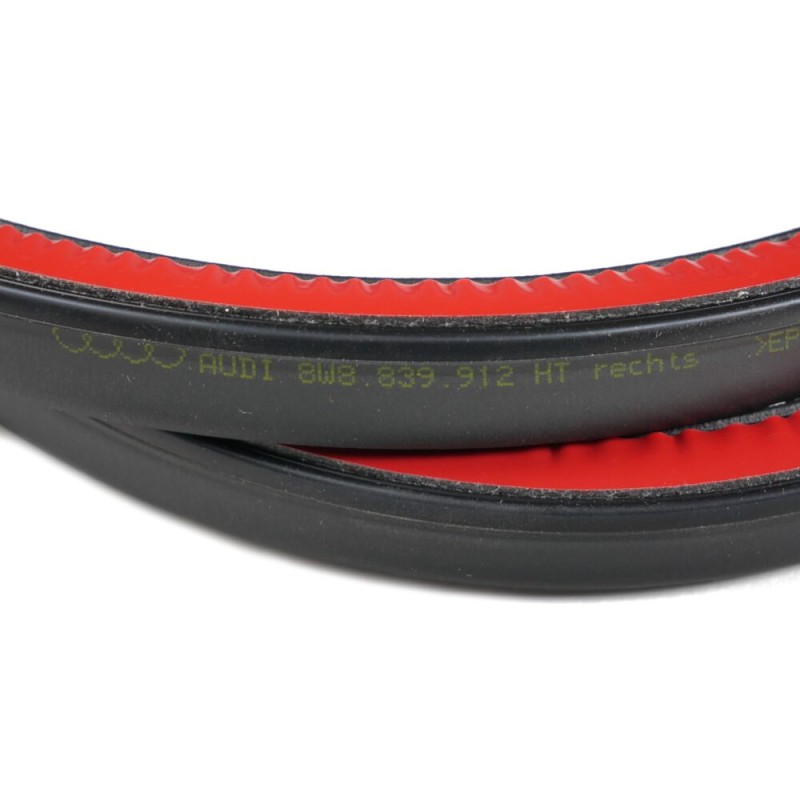 Joint d'étanchéité extérieur autocollant de porte arrière droite - Pièces d'origine Audi 8W8839912