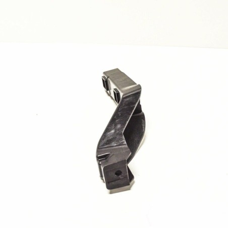 Support de sangle de maintien de pare-chocs arrière droit - Pièces d'origine Audi 4G9807330 Support de sangle de maintien de pare-chocs arrière droit - Pièces d'origine Audi 4G9807330