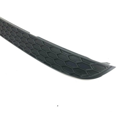 Insert de garniture de diffuseur de pare-chocs arrière S Line - Pièces d'origine Audi 4M0807834 Insert de garniture de diffuseur de pare-chocs arrière S Line - Pièces d'origine Audi 4M0807834