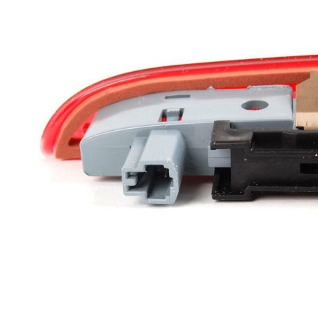 Feu stop arrière troisième 3ème - Pièces d'origine Audi 4F5945097 Feu stop arrière troisième 3ème - Pièces d'origine Audi 4F5945097