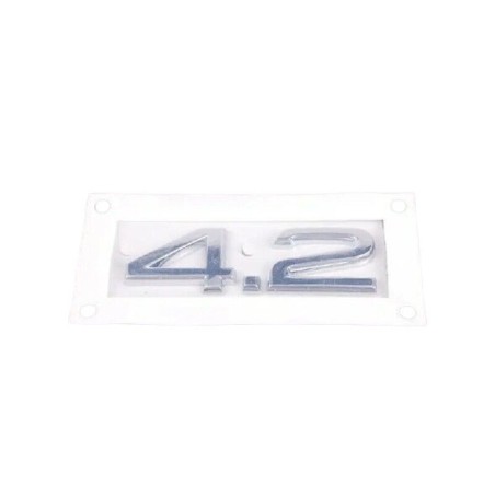 Emblème de coffre arrière 4.2 Chrome - Pièces d'origine Audi 4B0853743N2ZZ Emblème de coffre arrière 4.2 Chrome - Pièces d'origine Audi 4B0853743N2ZZ