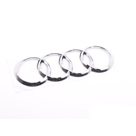 Emblème de coffre arrière chromé - Pièces d'origine Audi 8P0853742A2ZZ Emblème de coffre arrière chromé - Pièces d'origine Audi 8P0853742A2ZZ