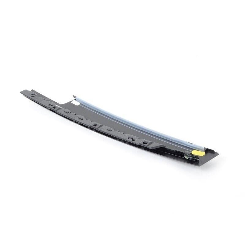 Garniture de couverture de pilier B de porte avant droite coté passager en noir brillant - Pièces d'origine Audi 8X4837902E5FQ