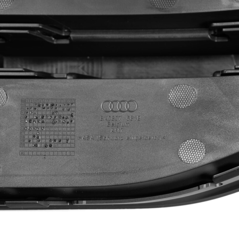 Grille de pare-chocs gauche S-Line avec entourage de phare antibrouillard - Pièces d'origine Audi 8X0807681B01C