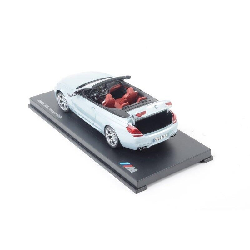 Modèle réduit à l'échelle 1:18 de la BMW M6 Cabriolet argentée - Pièce d'origine BMW 80432253656