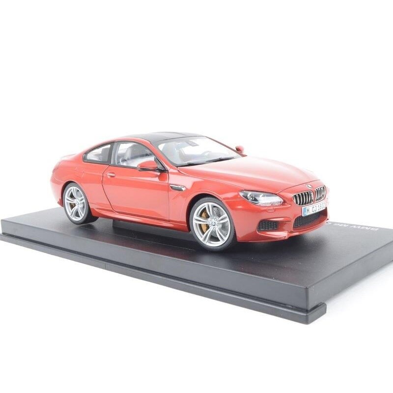 Modèle réduit à l'échelle 1:18 de la BMW M6 Coupé rouge - Pièce d'origine BMW 80432218738