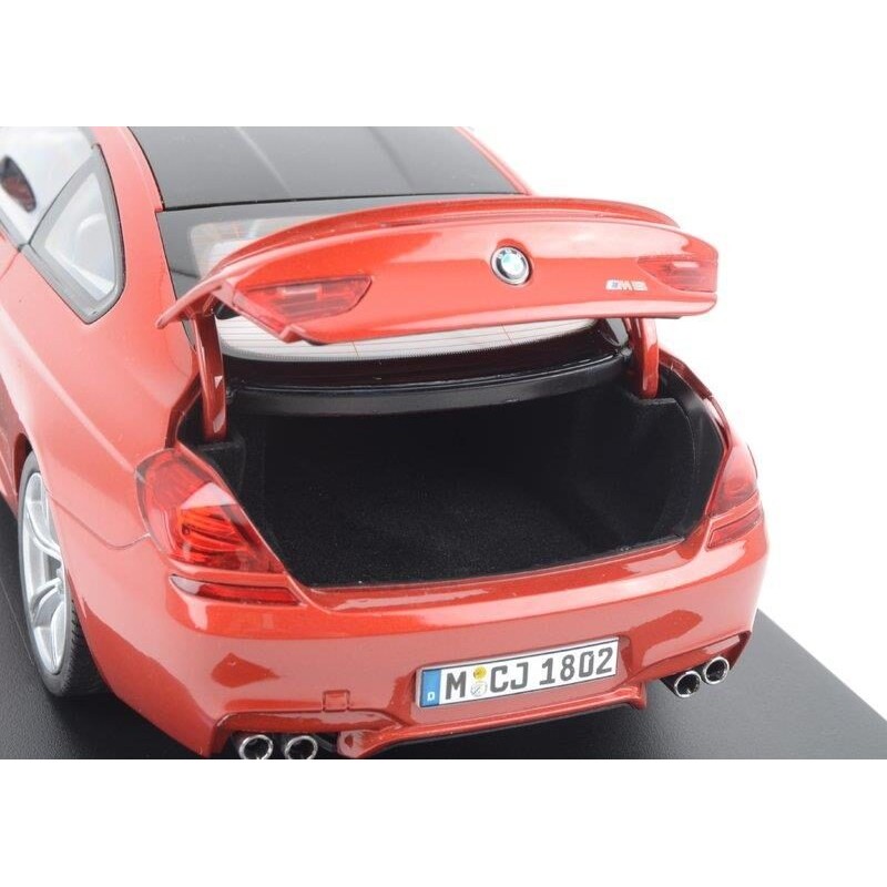 Modèle réduit à l'échelle 1:18 de la BMW M6 Coupé rouge - Pièce d'origine BMW 80432218738