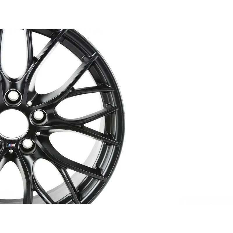 Roue noire mate à double rayon de 18 pouces - Pièce d'origine BMW 36116865157