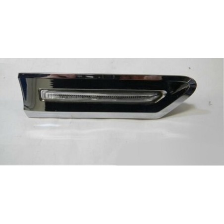 Lampe de clignotant supplémentaire droite - Pièce d'origine BMW 63137203372 Lampe de clignotant supplémentaire droite - Pièce d'origine BMW 63137203372