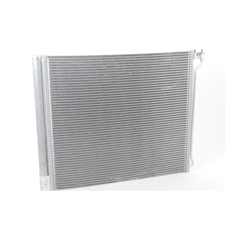 Condenseur d'air - Pièce d'origine BMW 64509239944 Condenseur d'air - Pièce d'origine BMW 64509239944