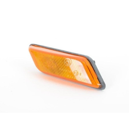 Clignotant latéral gauche ambre - Pièce d'origine BMW 63138389535 Clignotant latéral gauche ambre - Pièce d'origine BMW 63138389535