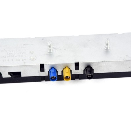 Amplificateur d'antenne de diversité - Pièce d'origine BMW 65206912817 Amplificateur d'antenne de diversité - Pièce d'origine BMW 65206912817