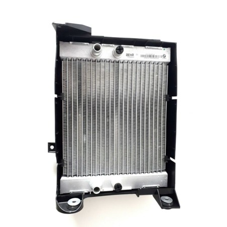 Radiateur de refroidissement auxiliaire - Pièce d'origine BMW 17117645690 Radiateur de refroidissement auxiliaire - Pièce d'origine BMW 17117645690