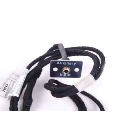 Kit de rétrofit d'entrée auxiliaire - Pièce d'origine BMW 65120153503
