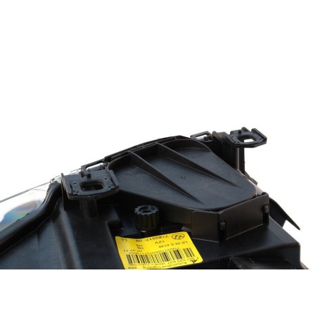 Phare avant gauche adaptatif à courbe bi-xénon - Pièce d'origine BMW 63117182517 Phare avant gauche adaptatif à courbe bi-xénon - Pièce d'origine BMW 63117182517
