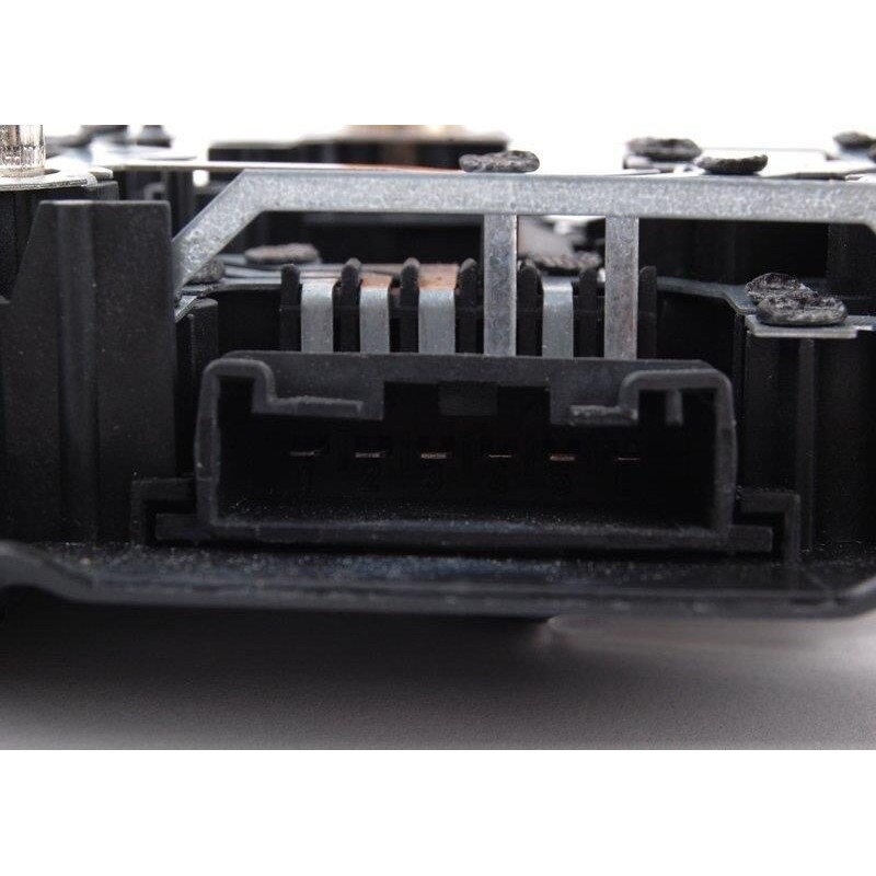 Porte-ampoule gauche - Pièce d'origine BMW 63218383827