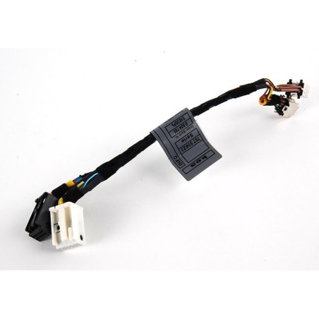 Câble adaptateur pour changeur de CD - Pièce d'origine BMW 61126924785 Câble adaptateur pour changeur de CD - Pièce d'origine BMW 61126924785
