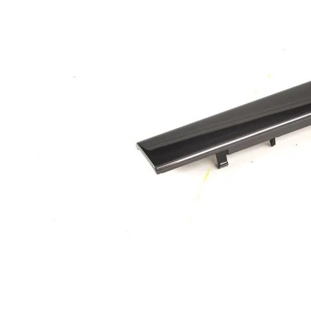 Moulage de console centrale - Couverture de panneau d'instrument - Pièce d'origine BMW 51168160136 Moulage de console centrale - Couverture de panneau d'instrument - Pièce d'origine BMW 51168160136