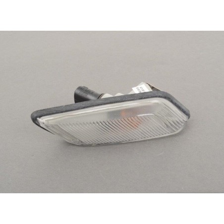 Aile latérale avant gauche transparente - Pièce d'origine BMW 63132493613 Aile latérale avant gauche transparente - Pièce d'origine BMW 63132493613