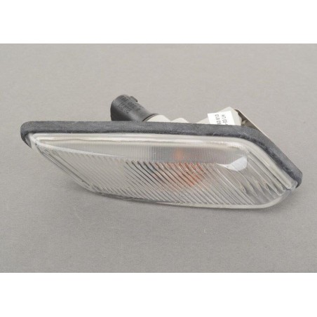 Aile latérale avant gauche transparente - Pièce d'origine BMW 63132493613 Aile latérale avant gauche transparente - Pièce d'origine BMW 63132493613