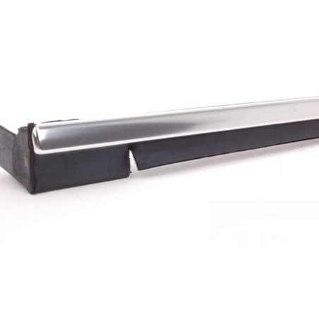 Joint d'étanchéité extérieur pour capote - Pièce d'origine BMW 51367026387 Joint d'étanchéité extérieur pour capote - Pièce d'origine BMW 51367026387